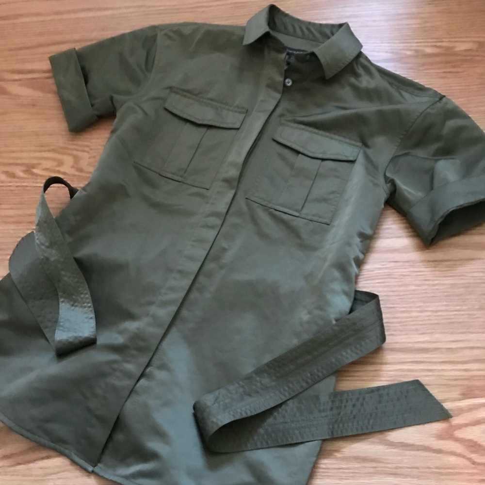 Banana Republic Shirt - New, no tags